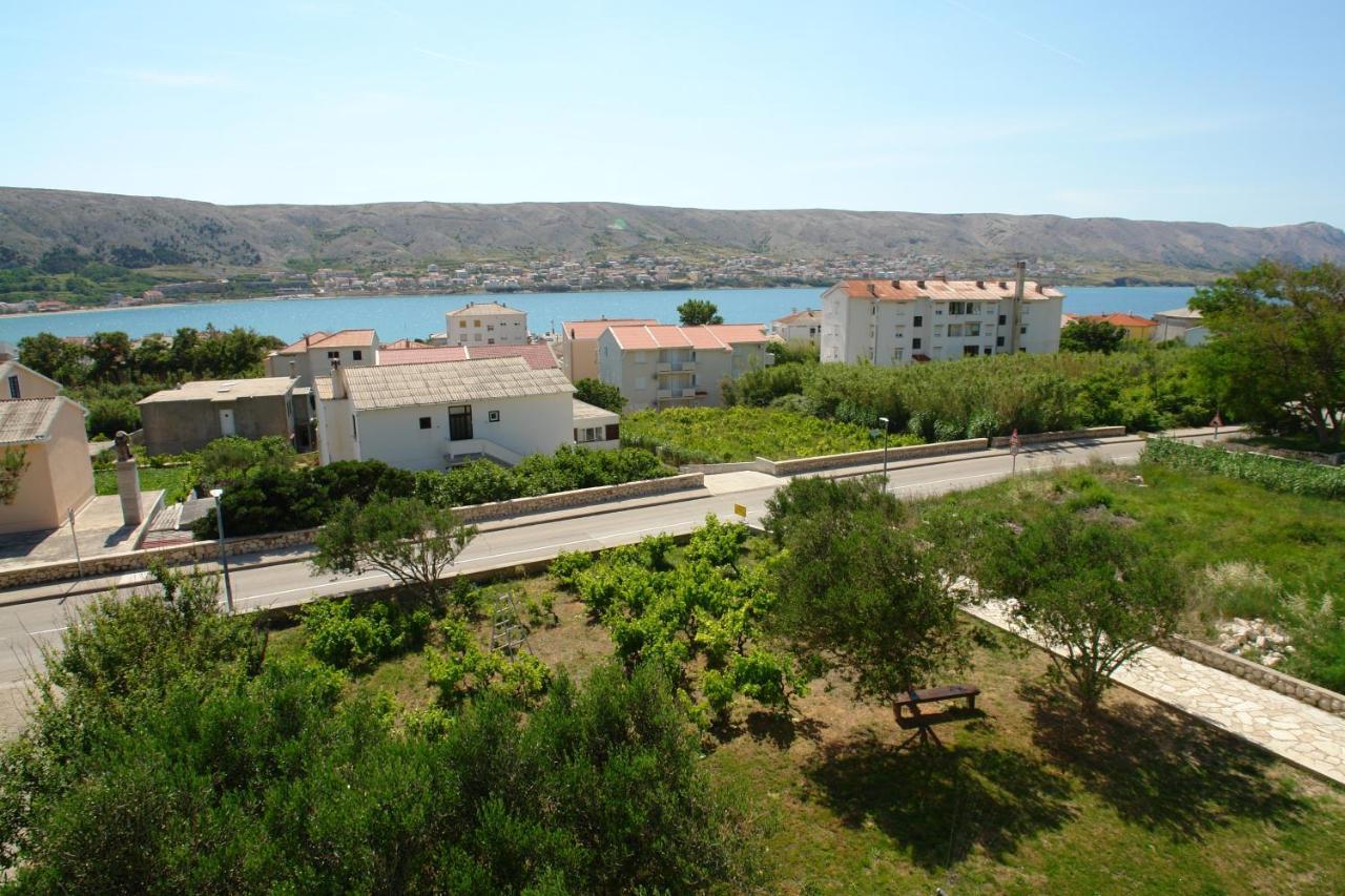 Apartments And Rooms With Parking Space Pag - 13060 Pag Town Eksteriør bilde