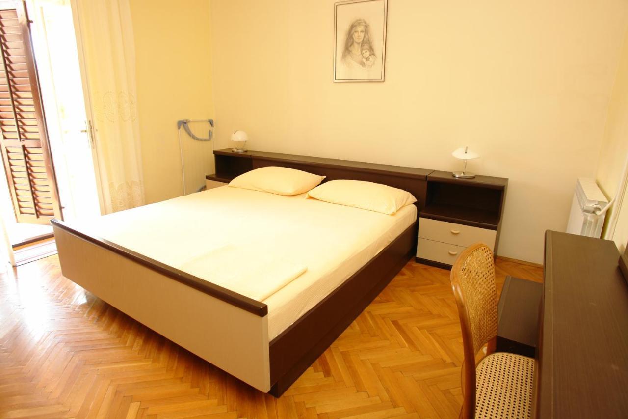 Apartments And Rooms With Parking Space Pag - 13060 Pag Town Eksteriør bilde